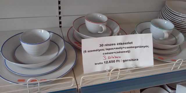 Akciós porcelánáru